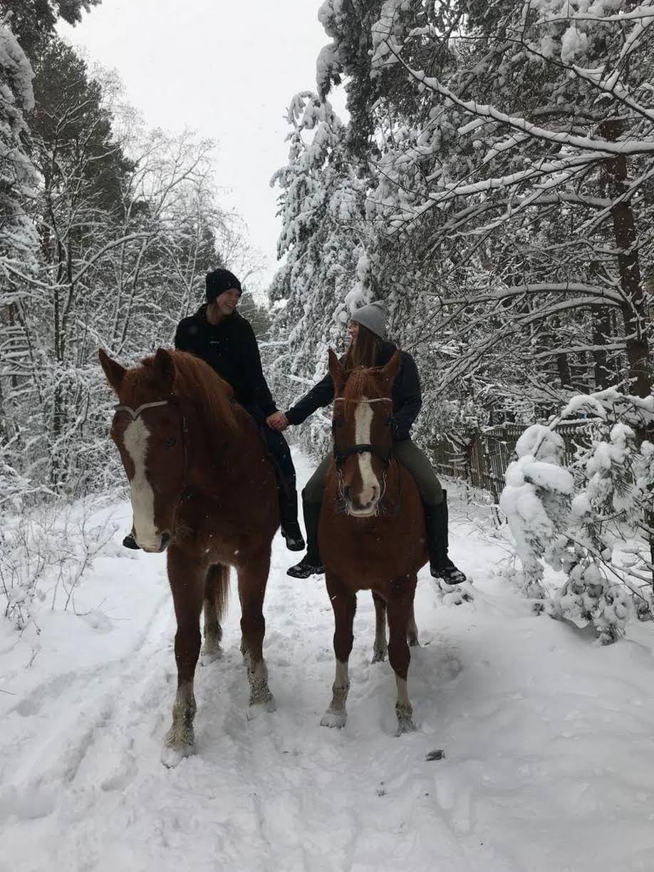 Izjāde ziemā, sniegā